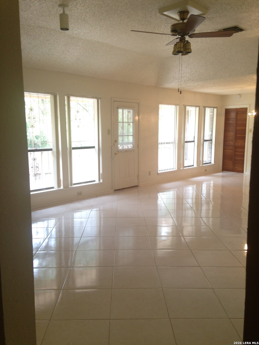 9229 Rustlers Creek San Antonio TX 78230