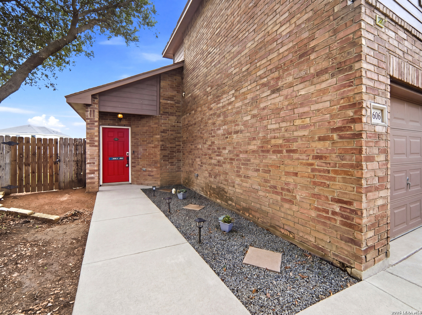 8606 Still Moon San Antonio TX 78245