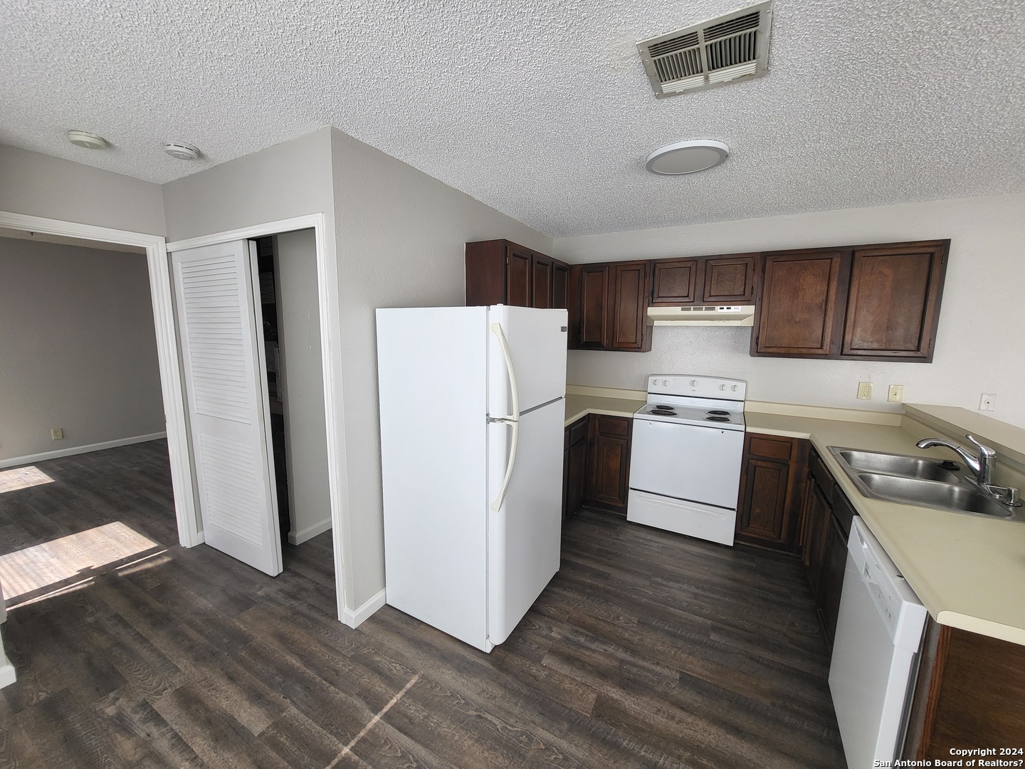8431 Cranberry Hill San Antonio TX 78254