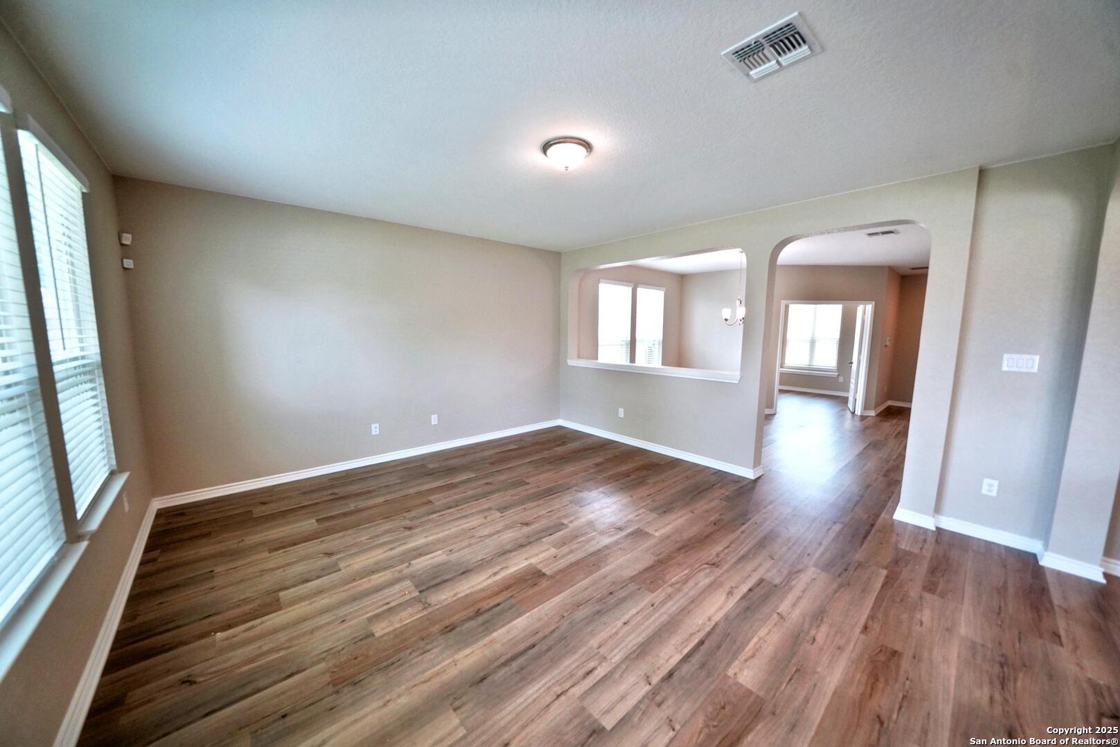 107 Kyle Cove Universal City TX 78148