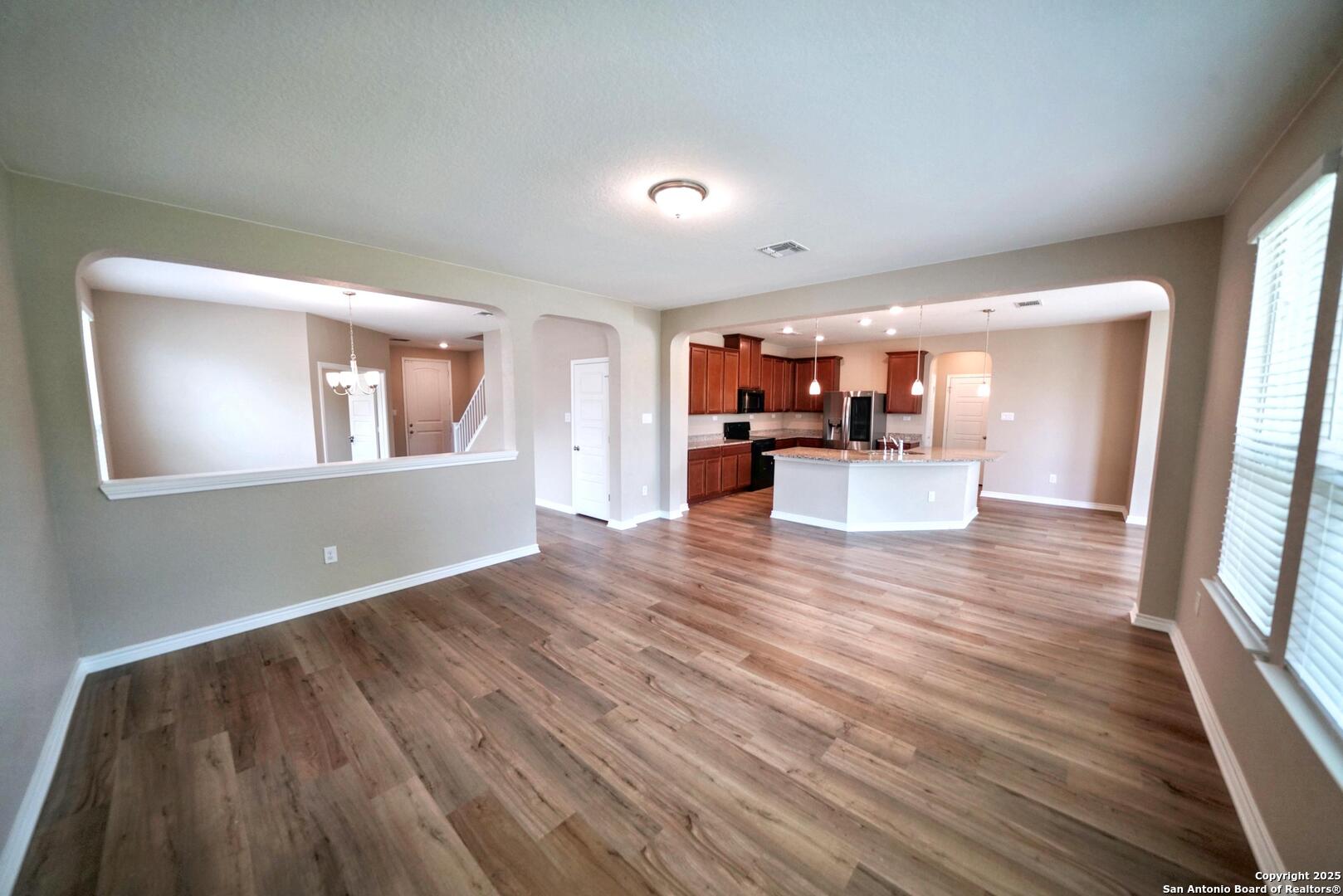 107 Kyle Cove Universal City TX 78148