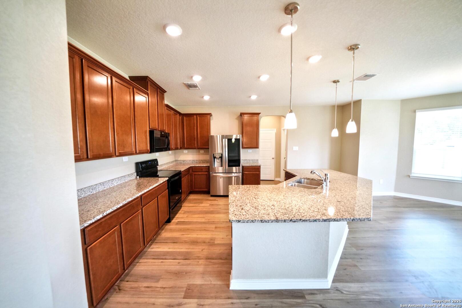 107 Kyle Cove Universal City TX 78148