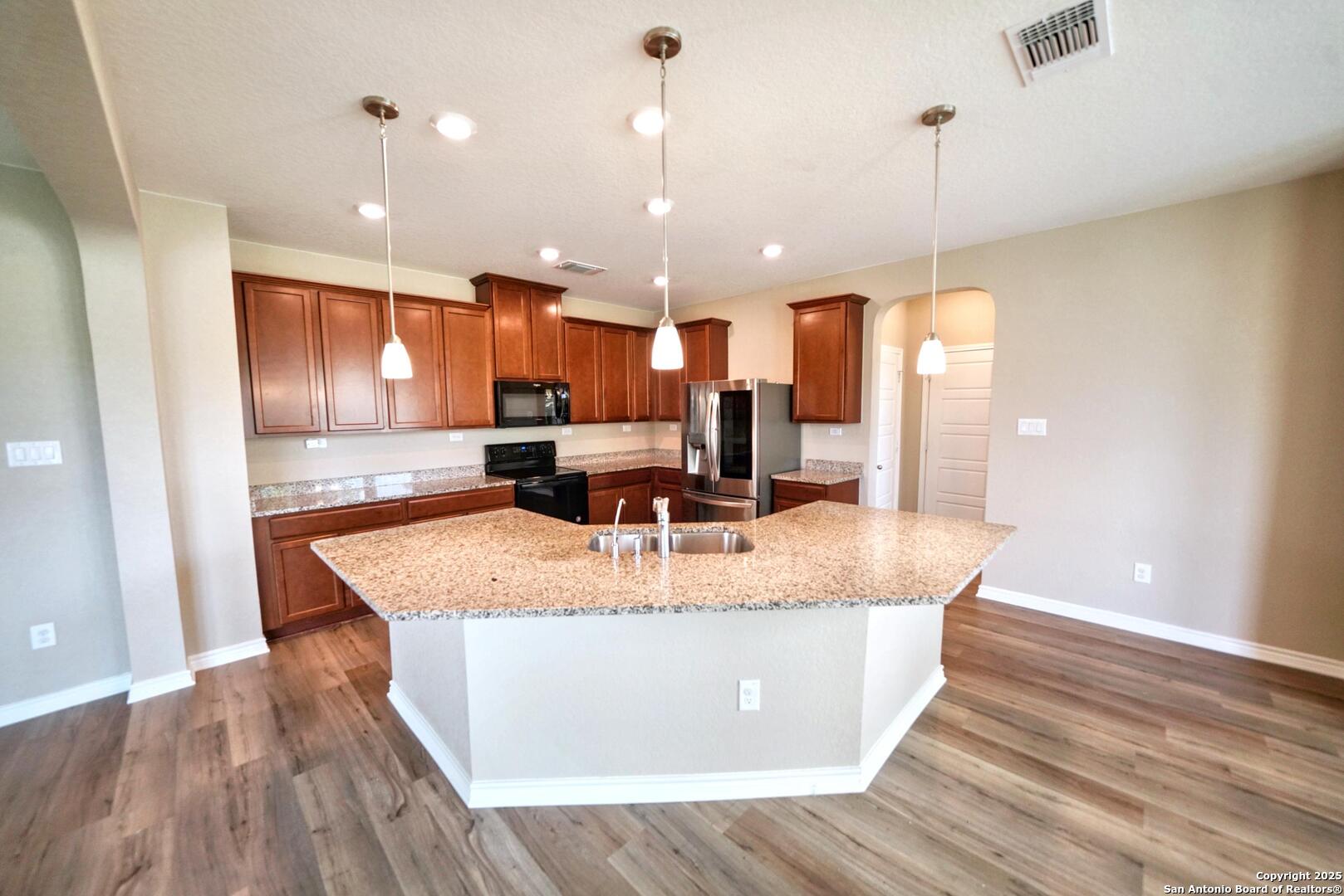 107 Kyle Cove Universal City TX 78148
