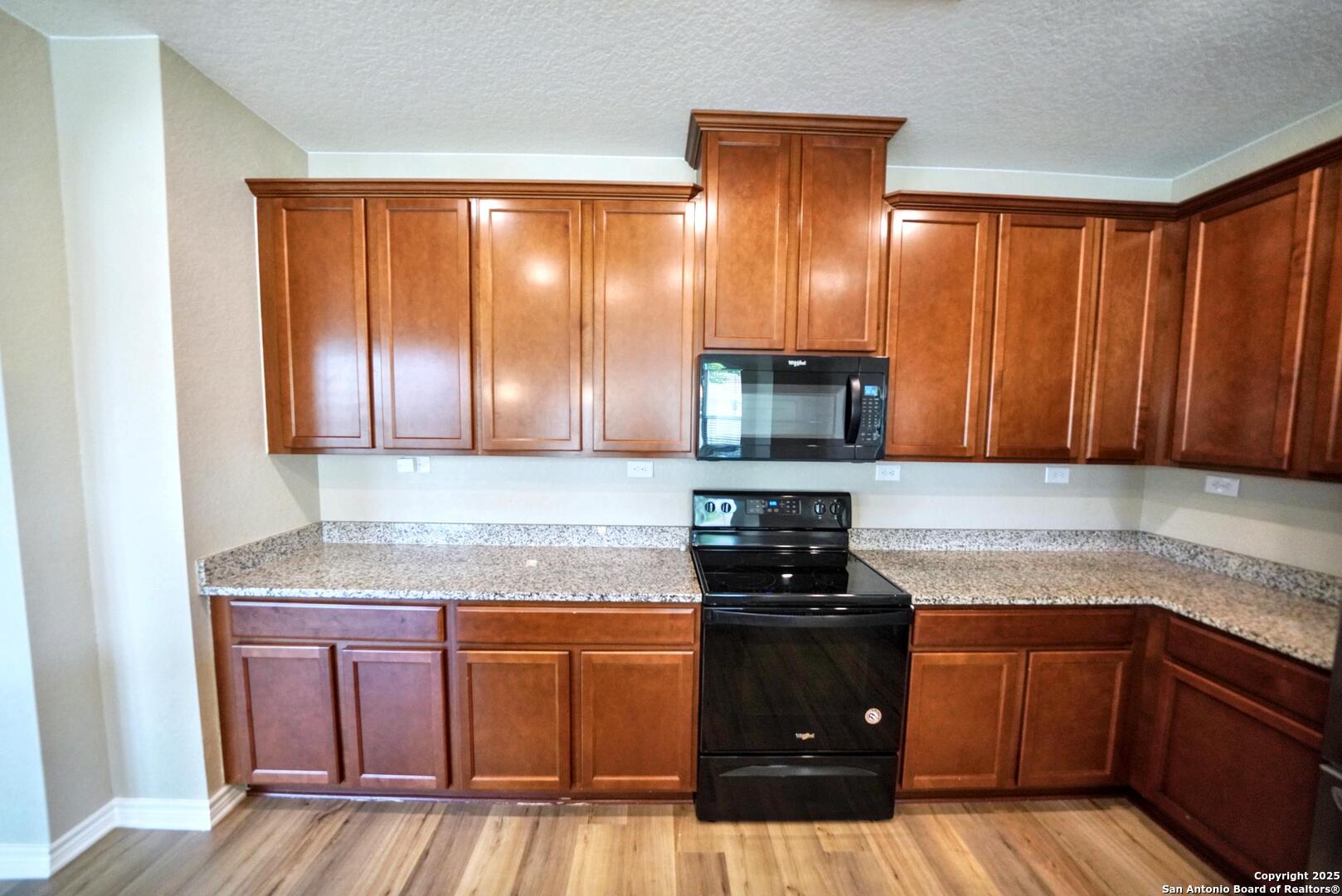 107 Kyle Cove Universal City TX 78148