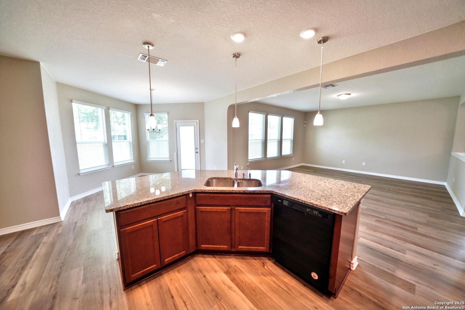 107 Kyle Cove Universal City TX 78148