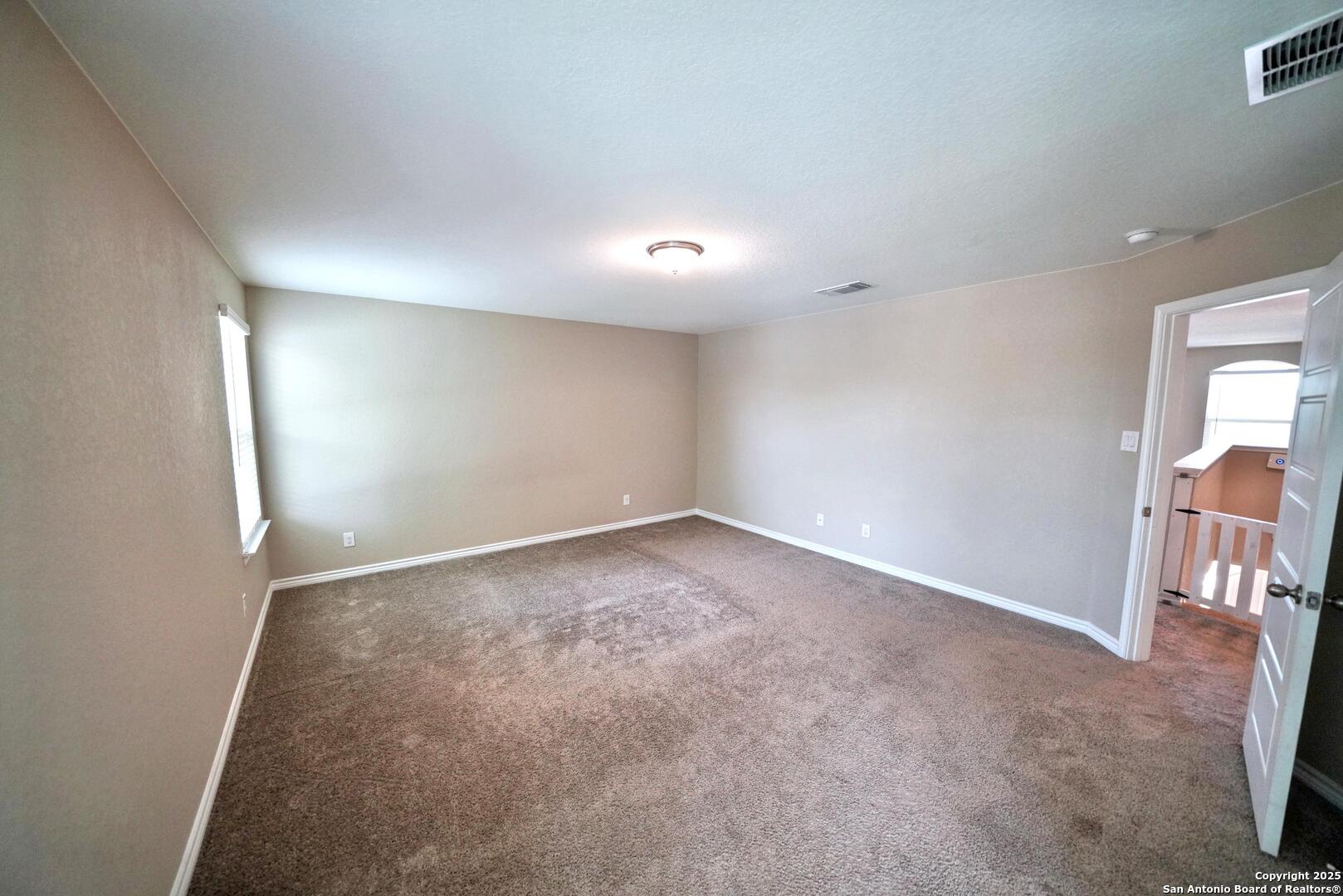 107 Kyle Cove Universal City TX 78148