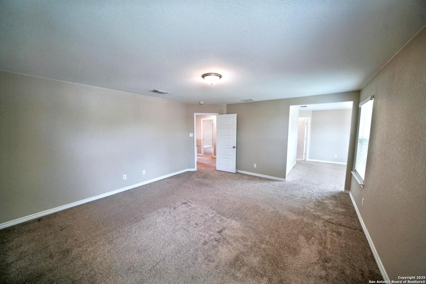 107 Kyle Cove Universal City TX 78148