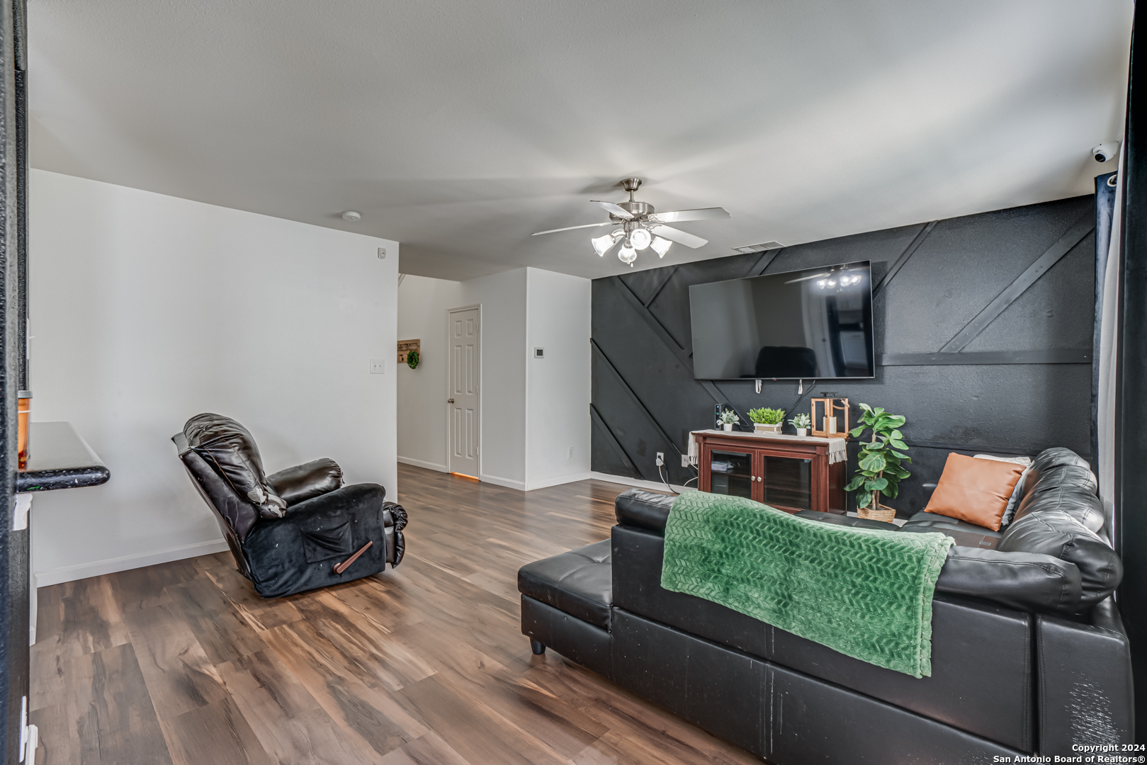 5619 Red Canyon San Antonio TX 78252