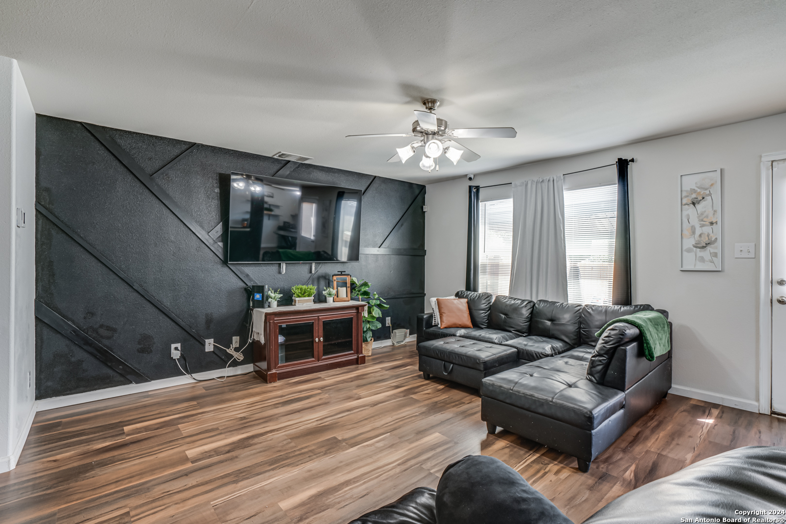 5619 Red Canyon San Antonio TX 78252