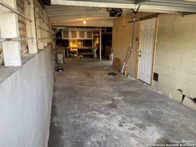 567 Gilbert Lane San Antonio TX 78213