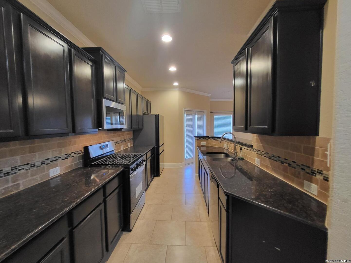 23831 Stately Oaks San Antonio TX 78260