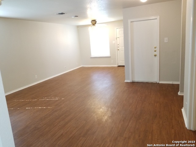 10627 Shaenpath San Antonio TX 78254