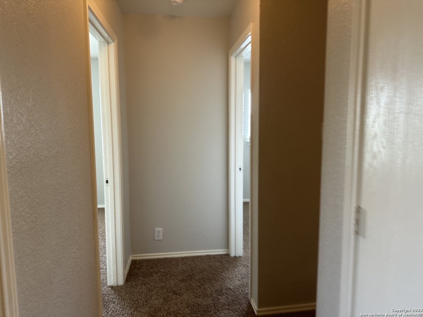 10627 Shaenpath San Antonio TX 78254