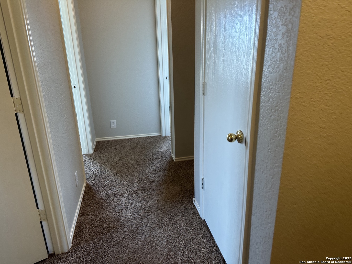 10627 Shaenpath San Antonio TX 78254