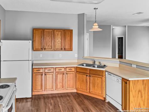 9315 Bowen Drive San Antonio TX 78250
