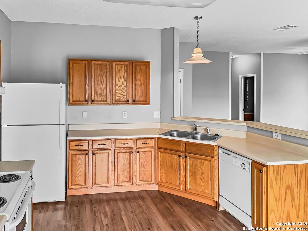 9315 Bowen Drive San Antonio TX 78250