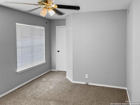 9315 Bowen Drive San Antonio TX 78250