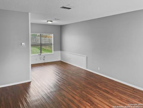9315 Bowen Drive San Antonio TX 78250