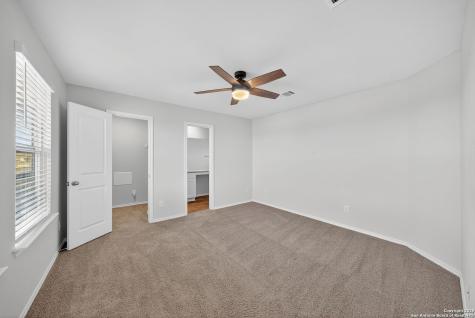 3111 Lamoka Lake San Antonio TX 78245