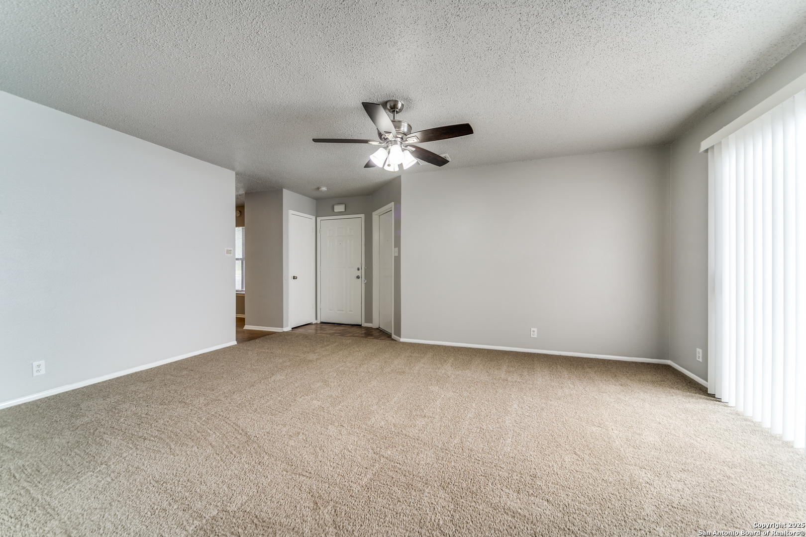7359 Corian Park San Antonio TX 78249