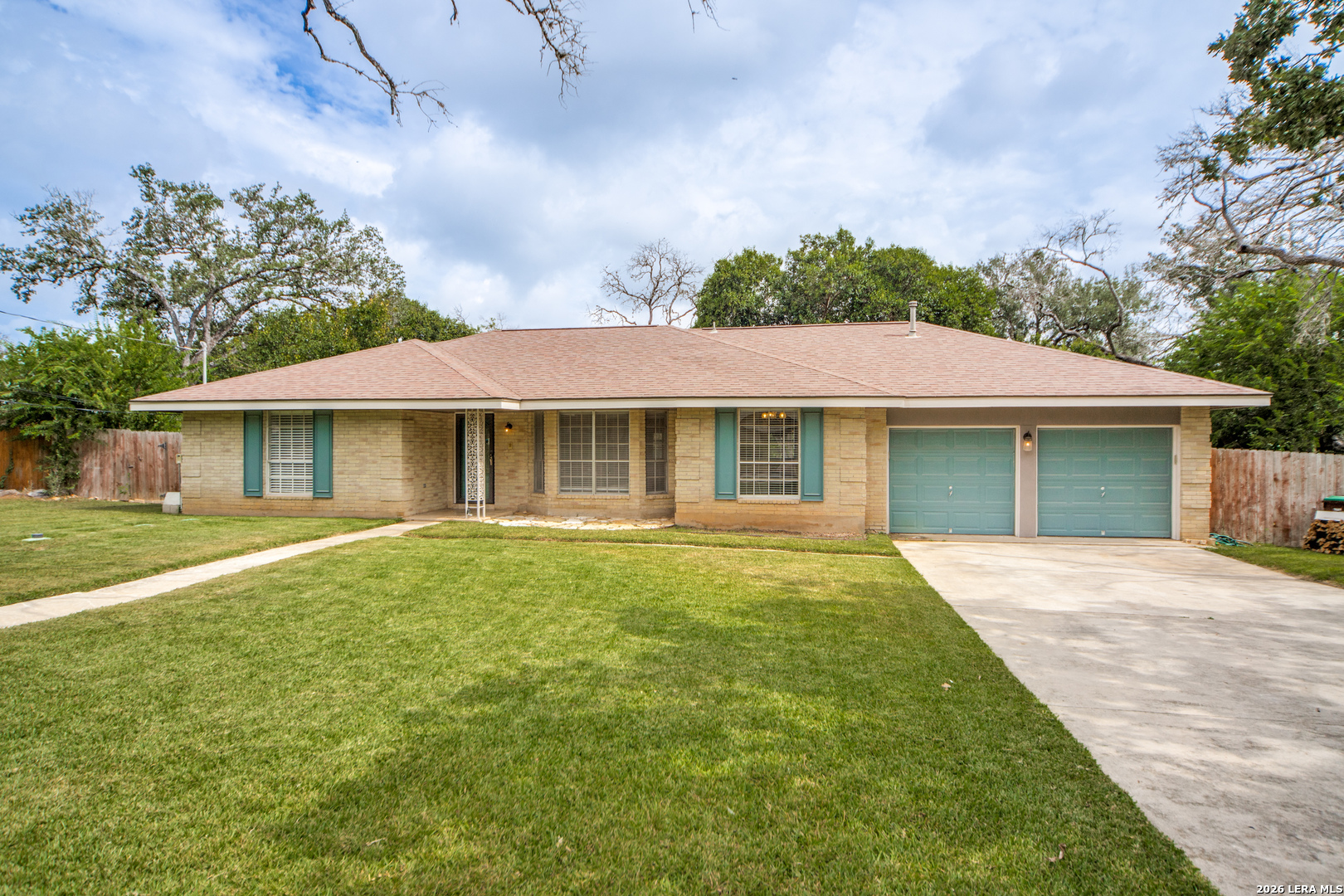 313 Sagecrest Drive Hollywood Pa TX 78232