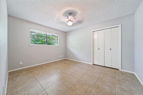 313 Sagecrest Drive Hollywood Pa TX 78232