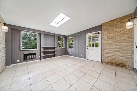 313 Sagecrest Drive Hollywood Pa TX 78232