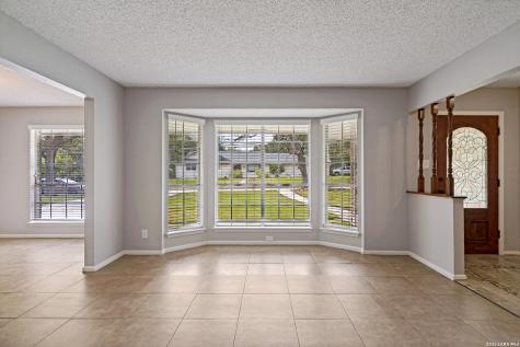 313 Sagecrest Drive Hollywood Pa TX 78232