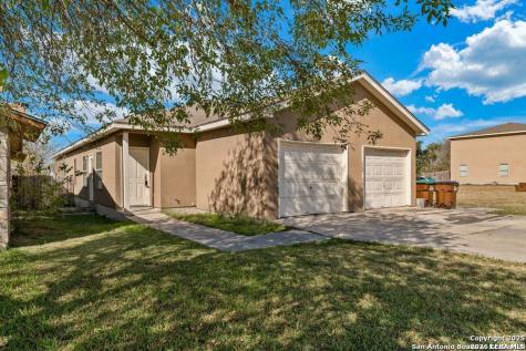 7379 Longing Trail San Antonio TX 78244