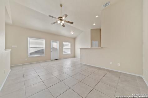 7379 Longing Trail San Antonio TX 78244