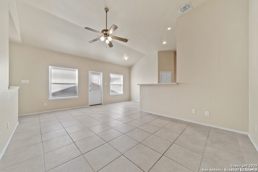 7379 Longing Trail San Antonio TX 78244
