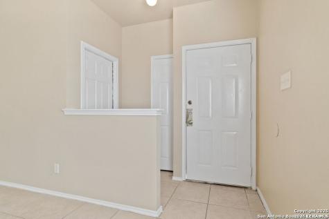 7379 Longing Trail San Antonio TX 78244