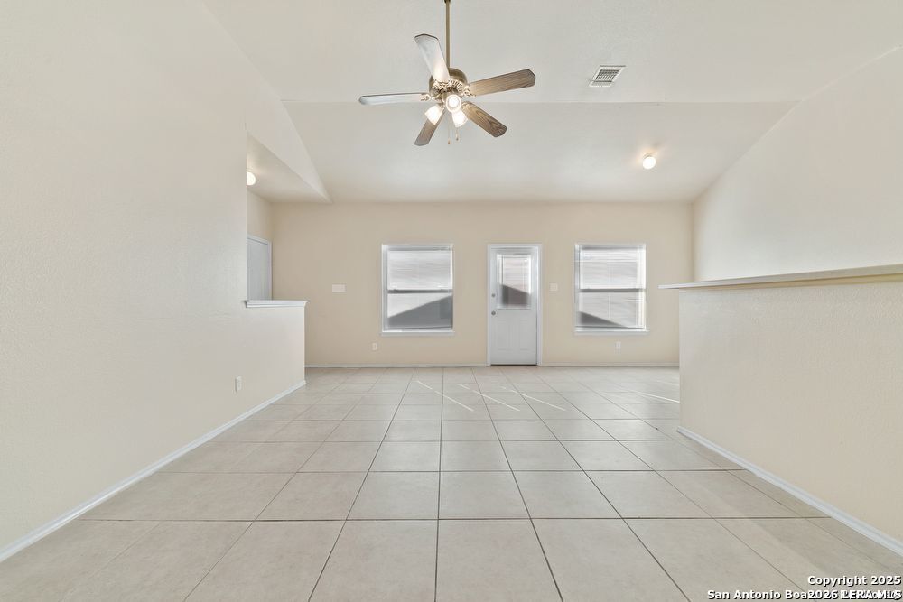 7379 Longing Trail San Antonio TX 78244