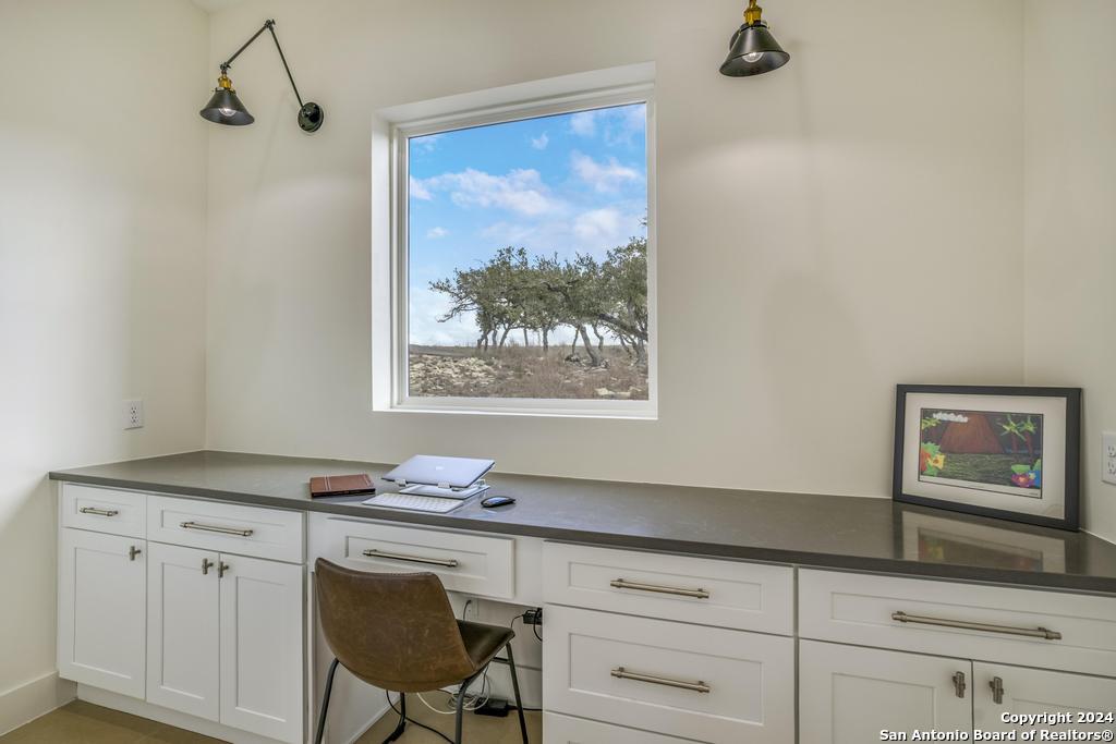 585 N Scenic Hills Blanco TX 78606