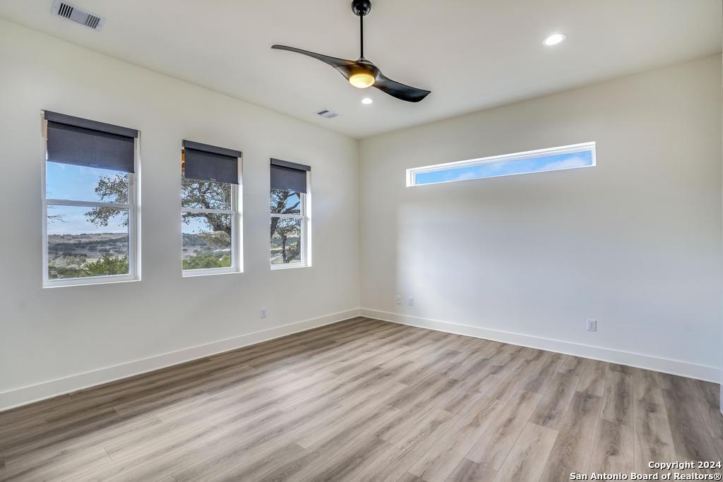 585 N Scenic Hills Blanco TX 78606