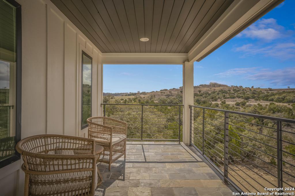 585 N Scenic Hills Blanco TX 78606