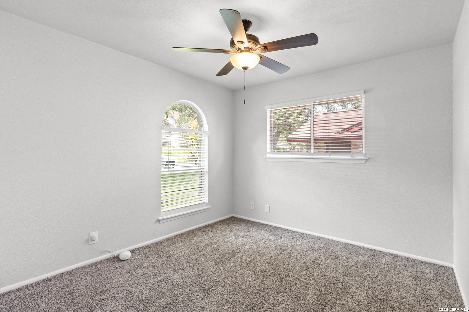 6027 Forest Shadow Street San Antonio TX 78240