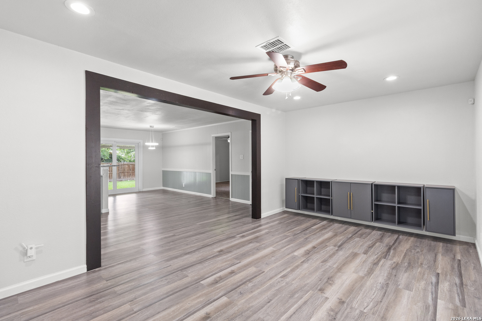 6027 Forest Shadow Street San Antonio TX 78240