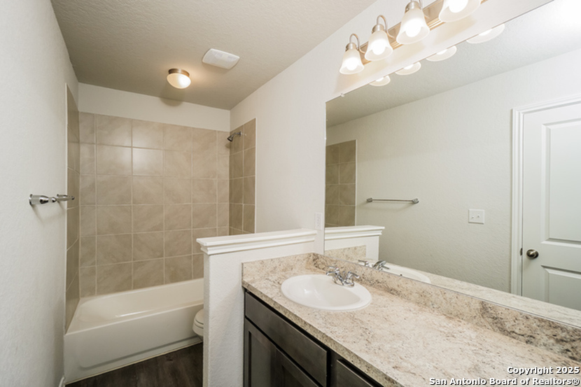 3811 Somers Crest San Antonio TX 78211