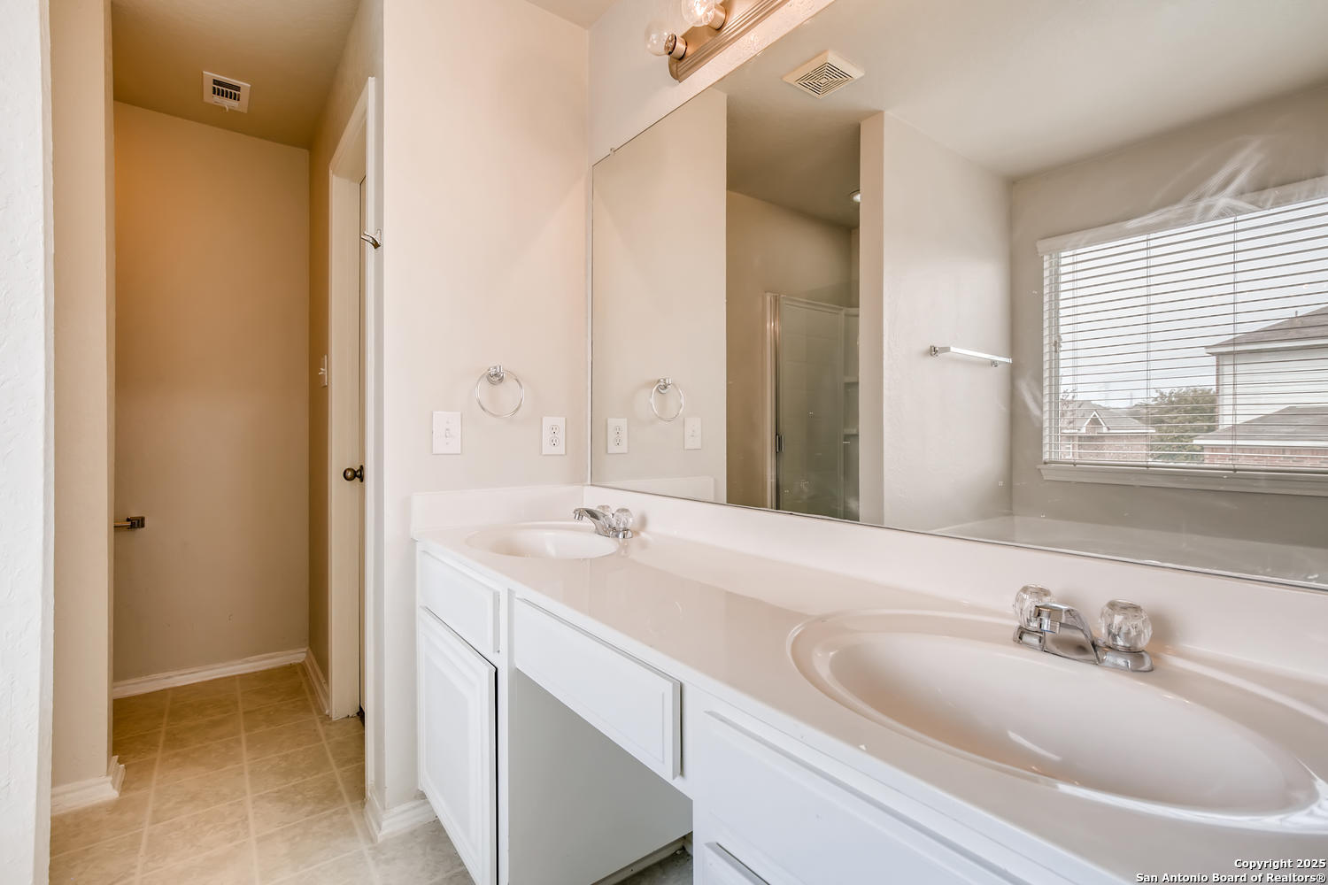 6427 Ithaca Falls San Antonio TX 78239