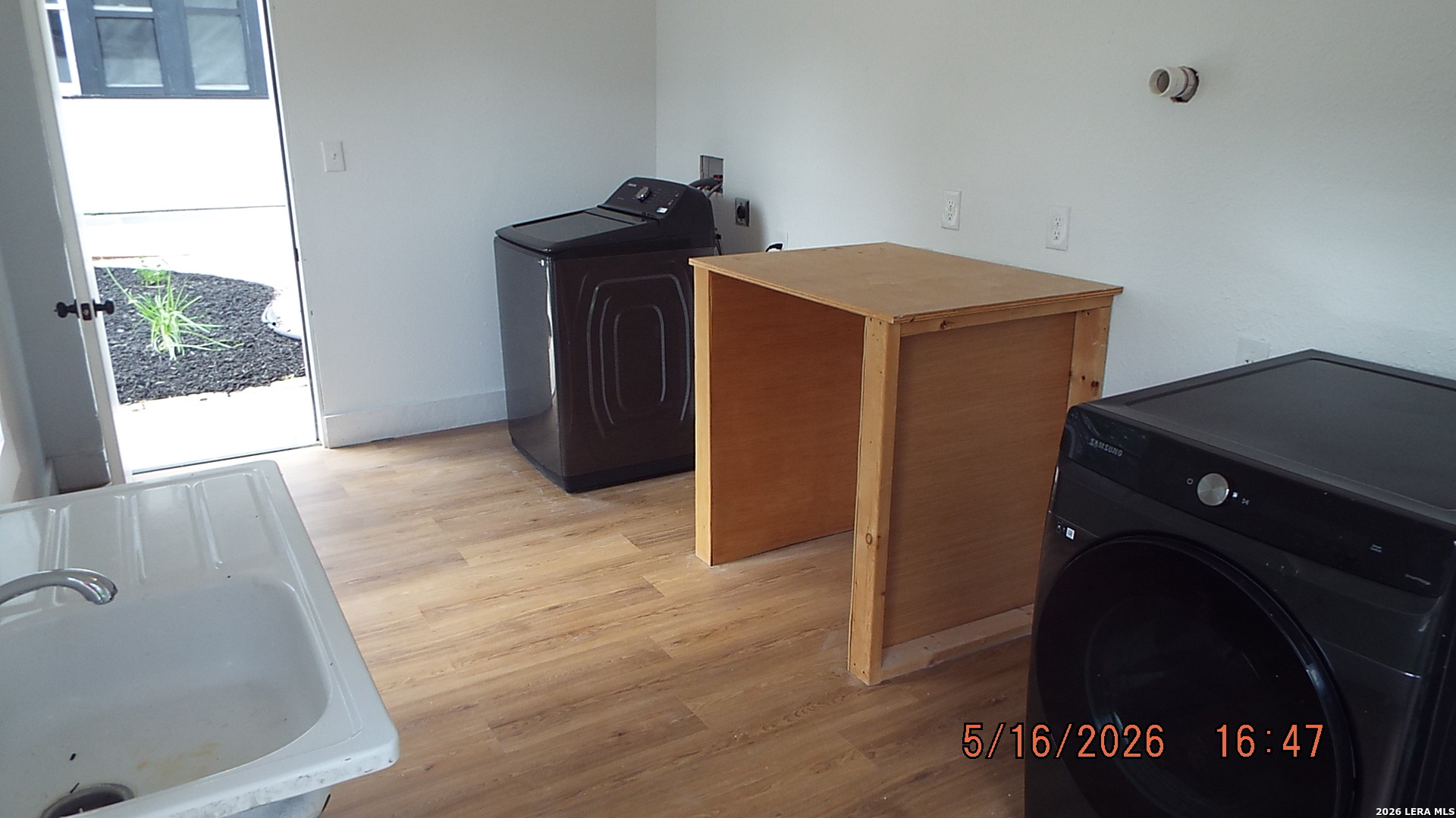 940 W Mulberry San Antonio TX 78201