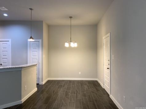 350 Creekside Curve New Braunfels TX 78130
