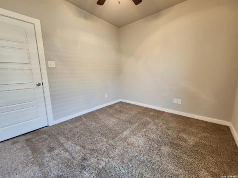 350 Creekside Curve New Braunfels TX 78130