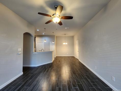 350 Creekside Curve New Braunfels TX 78130