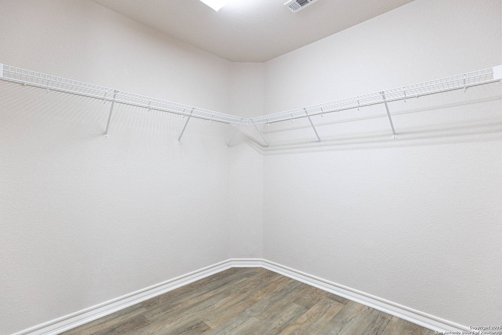 21226 Villa Valencia San Antonio TX 78258