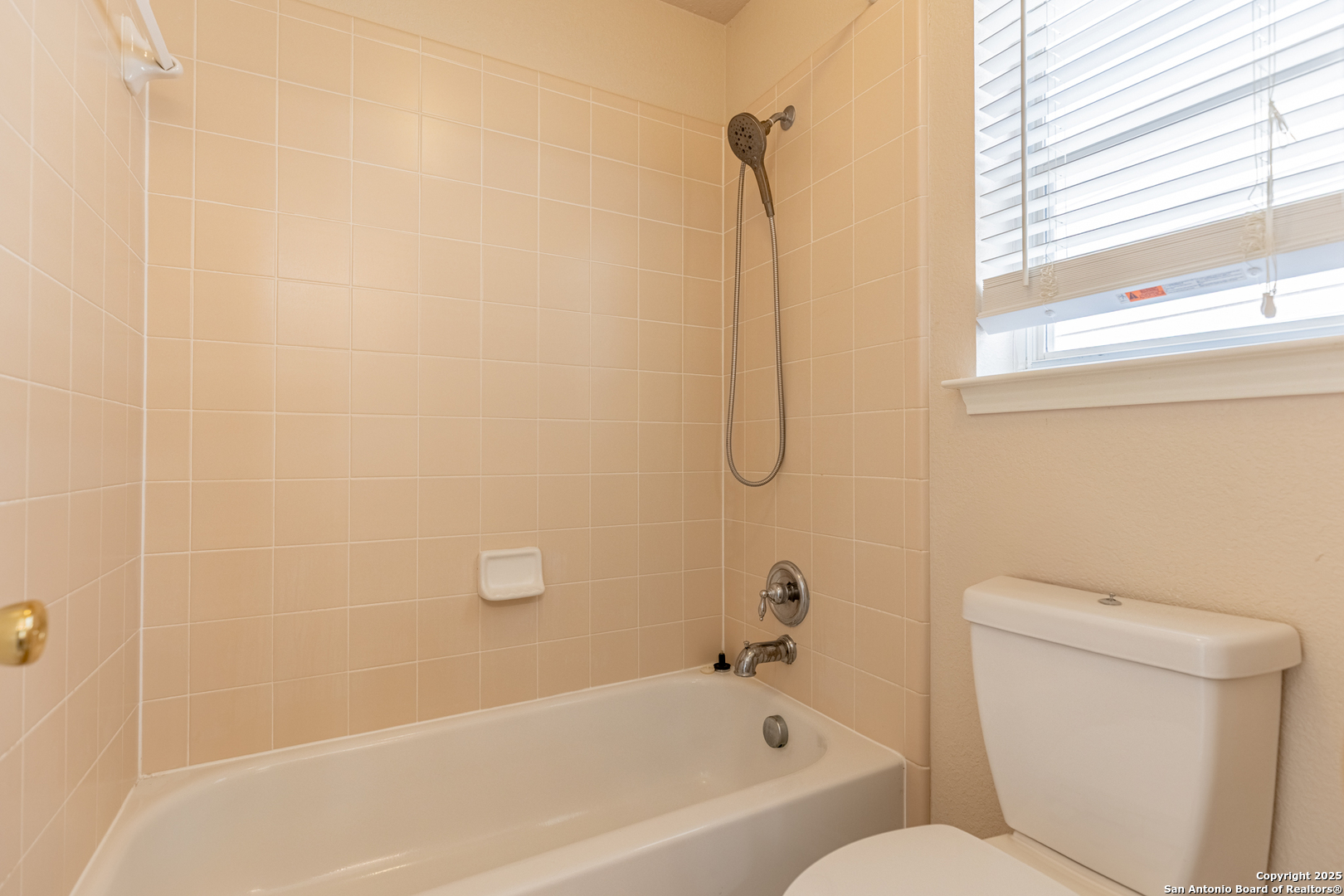 21226 Villa Valencia San Antonio TX 78258
