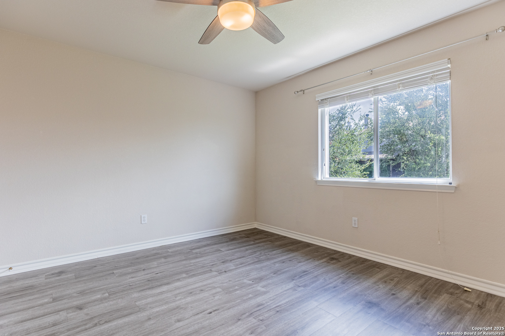 21226 Villa Valencia San Antonio TX 78258