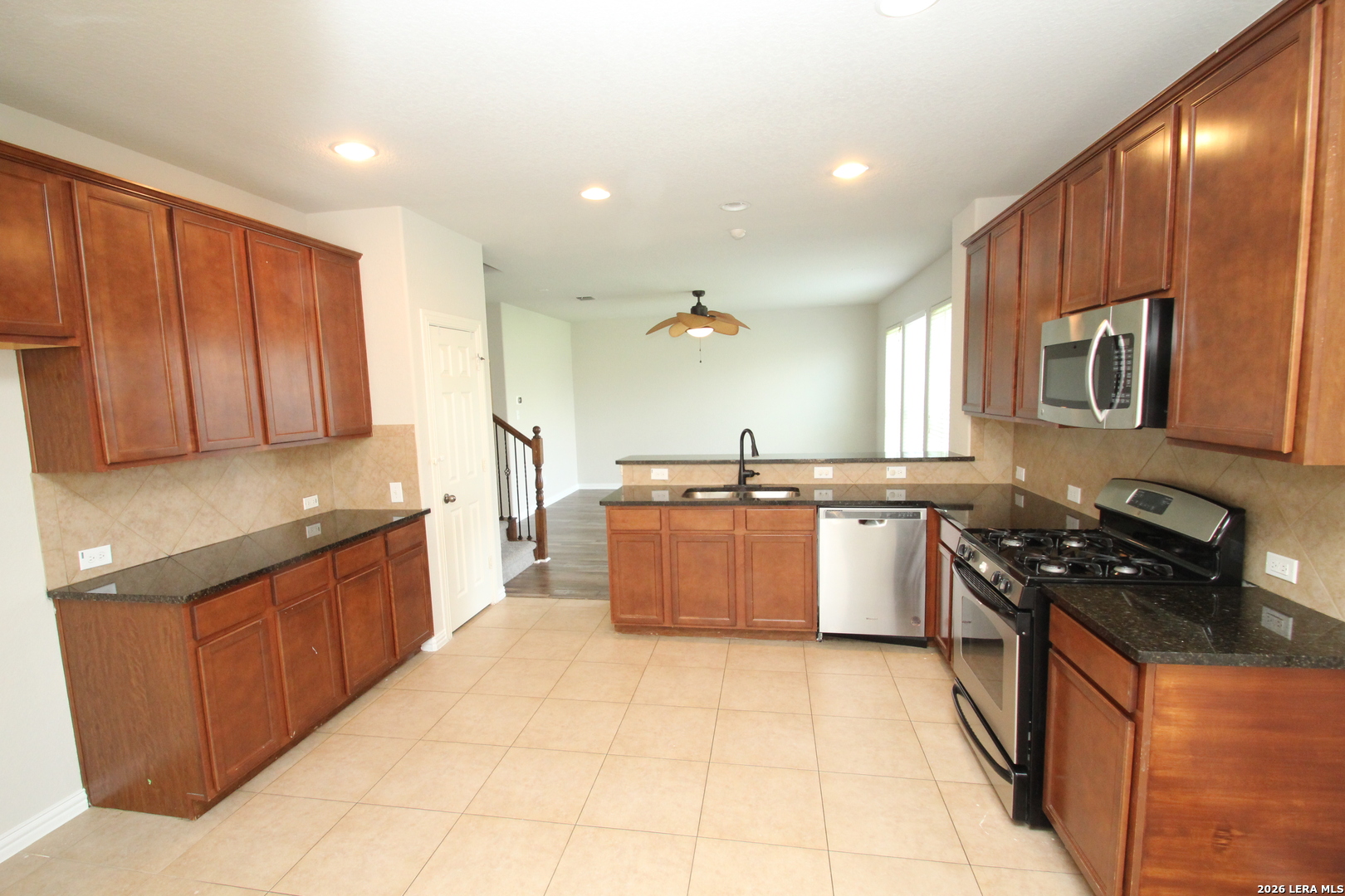 2207 Petseri Park San Antonio TX 78251
