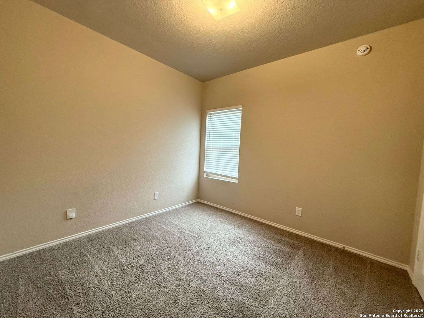 10534 Green Rock San Antonio TX 78223