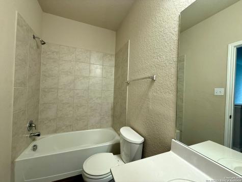10534 Green Rock San Antonio TX 78223
